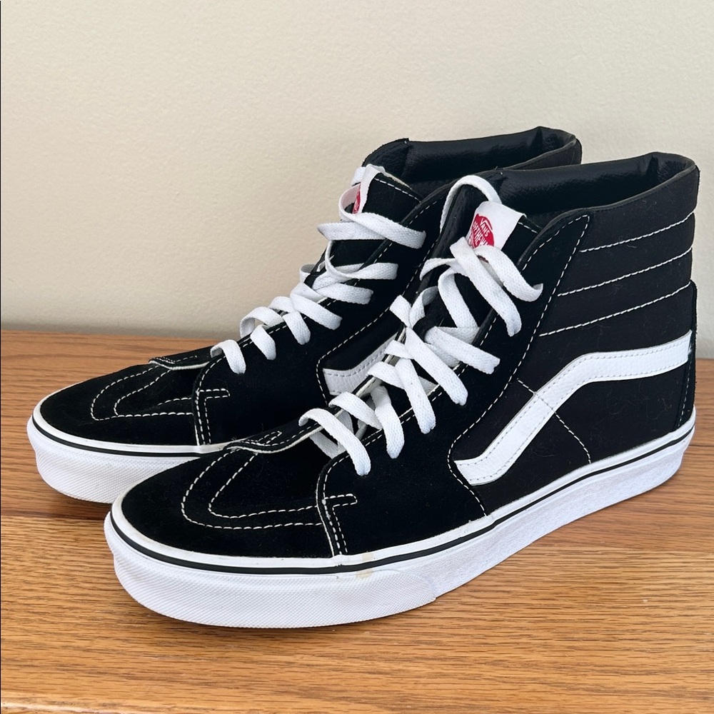 Vans Classic Black and White High-Tops Size 11